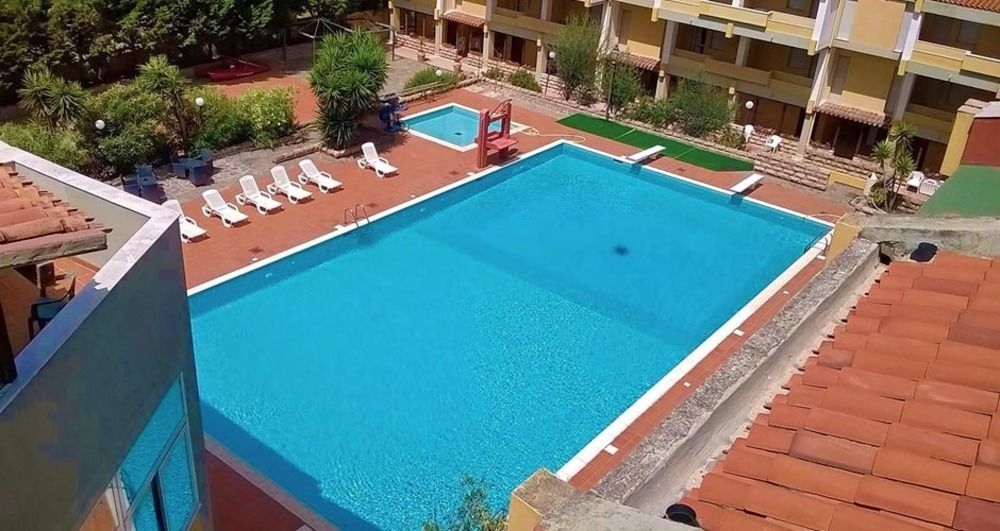 Club Malaspina Bosa Esterno foto